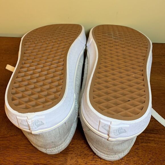 Vans size 11 women’s Heather gray sneakers - Picture 5 of 9